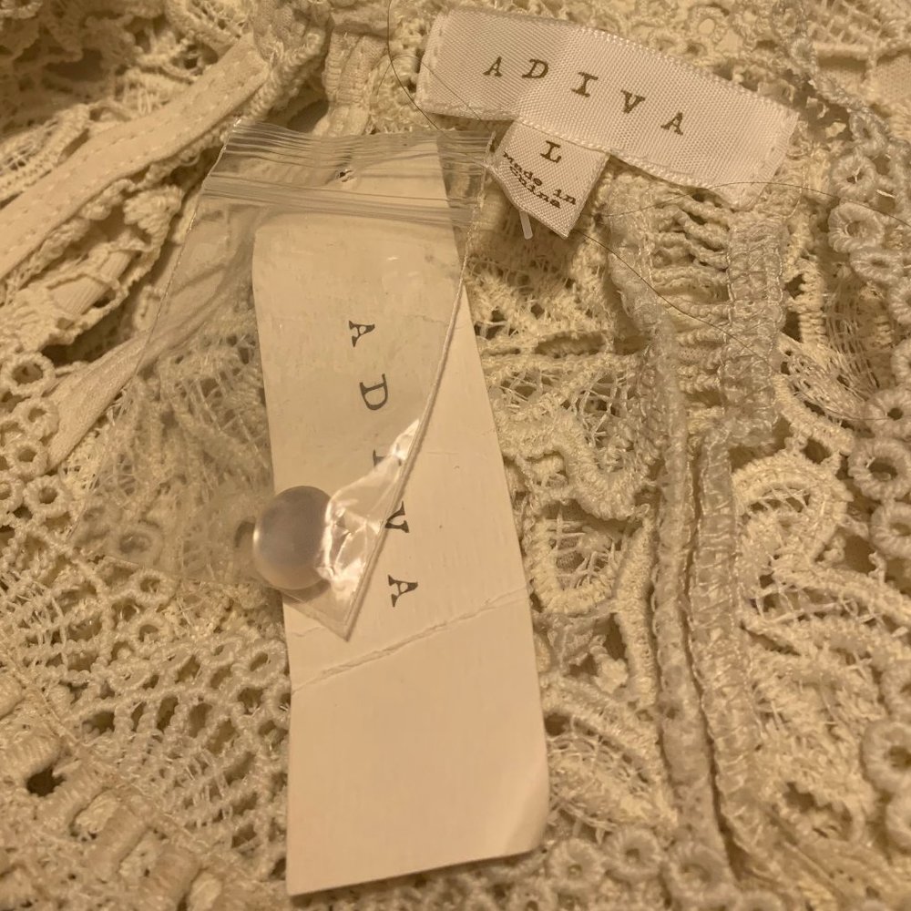 New Adiva Crochet Lace Tank Top - Picture 7 of 8